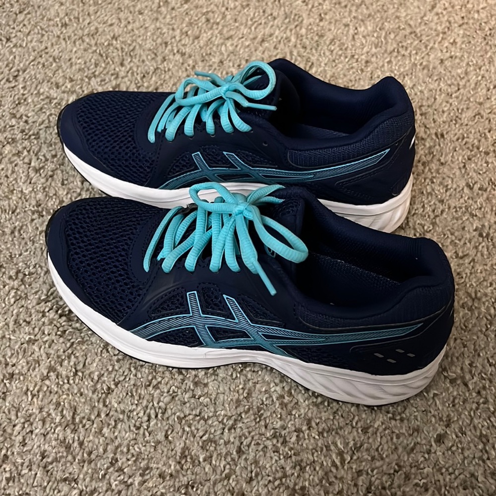 ASICS JOLT2 women’s running shoes | Size 6.5 | Color Indigo blue/Ice mint